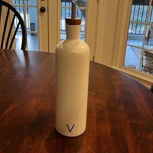 Pottery barn, stoneware vinegar dispenser